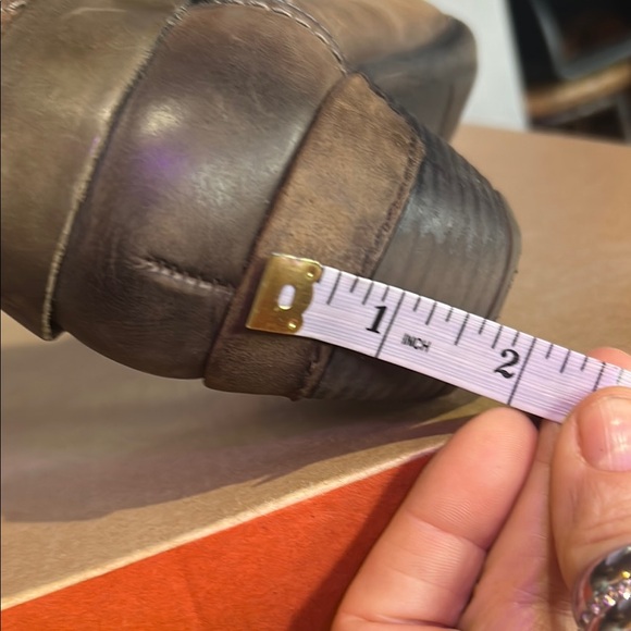 PIKOLINOS Brown Heeled Boots with Distressed Leather - Picture 9 of 9